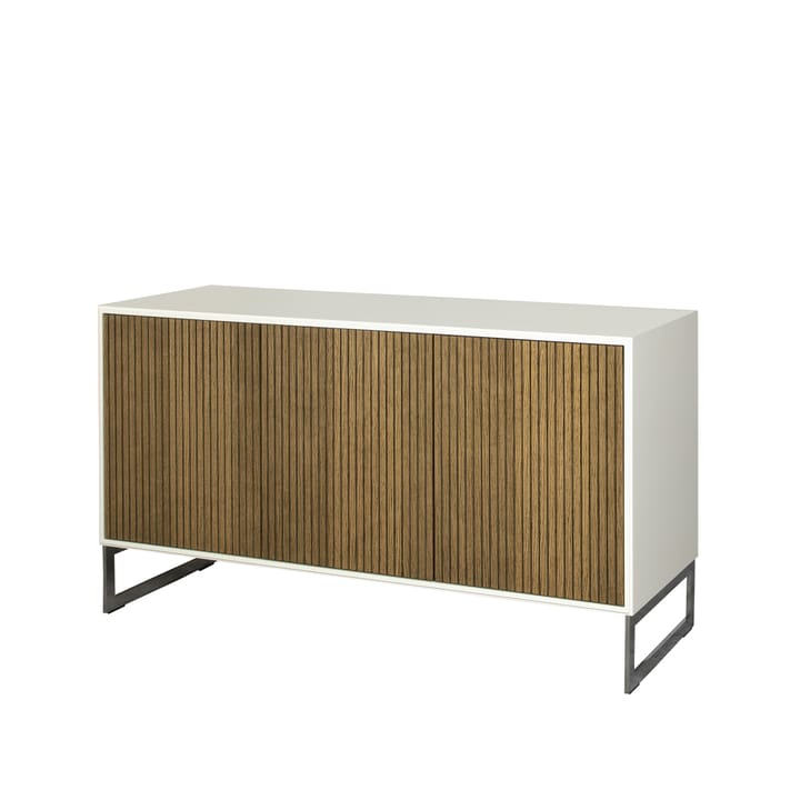 Line skänk, walnut/white, 3dörrar+2hyllor, kromben Englesson