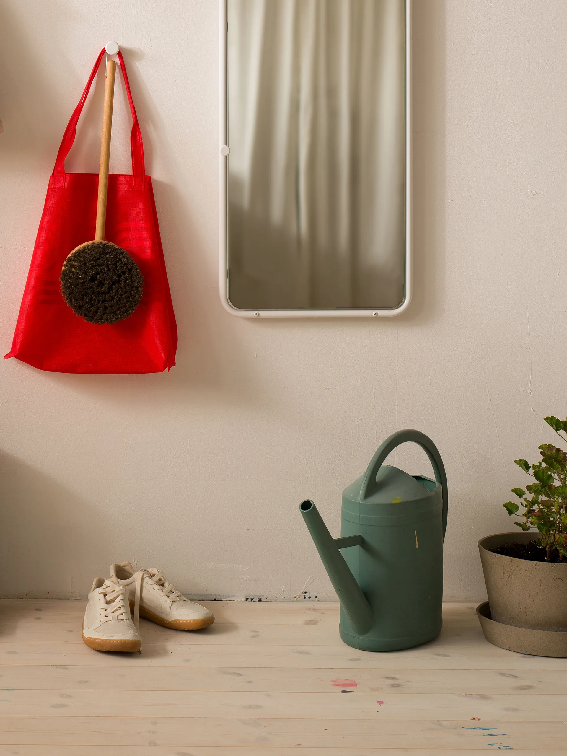 Classic väggspegel 120x40 cm, Vit Essem Design