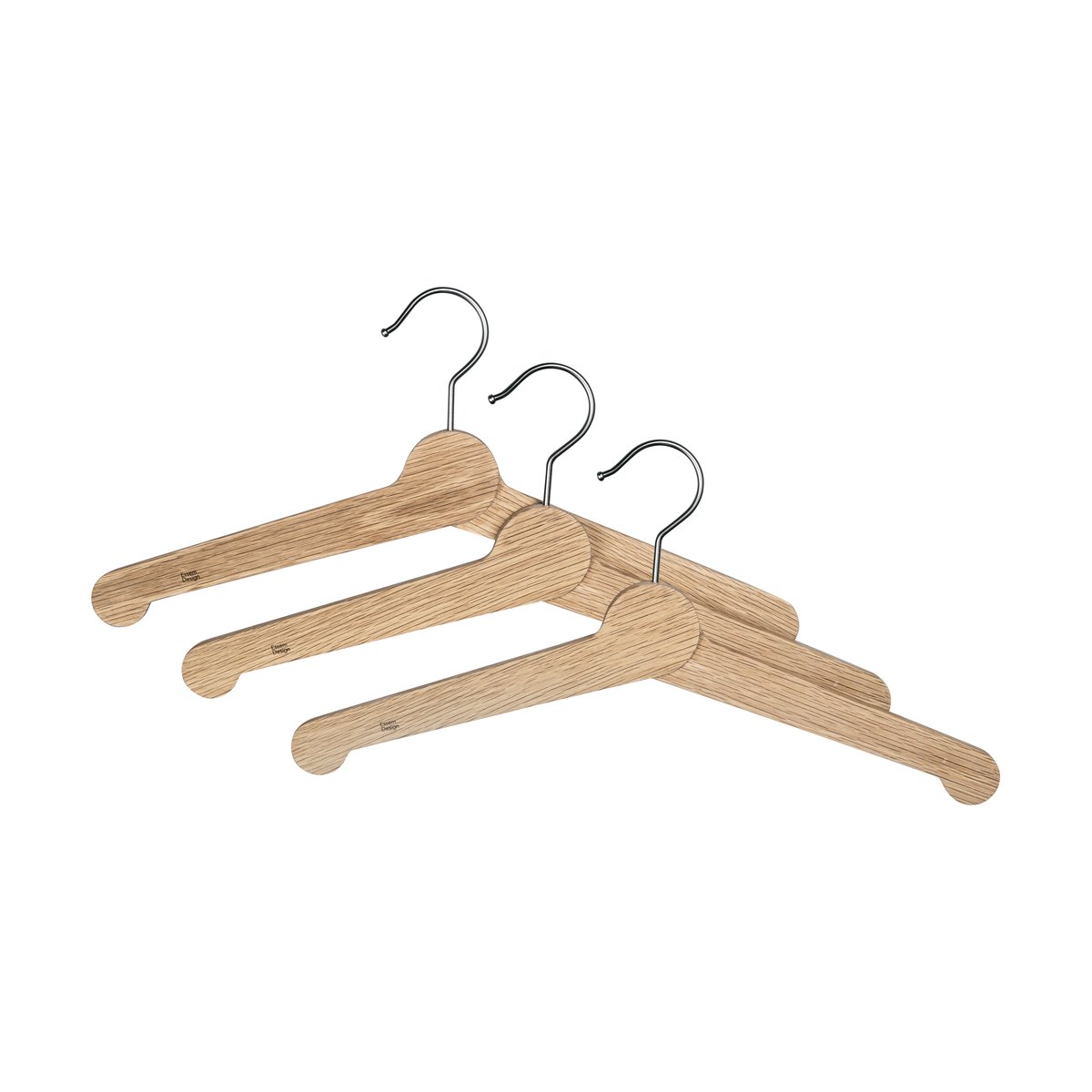 Essem Design Nostalgi galge 3-pack Ek | Skandinavisk Design | Klädställningar & Galgar | Brun