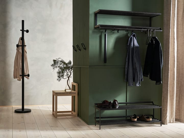 Tamburin hatthylla 60 cm, Svartbetsad ek-svart Essem Design