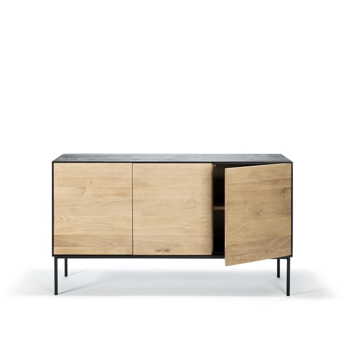 Blackbird sideboard - Svart ek 3 dörrar - Ethnicraft