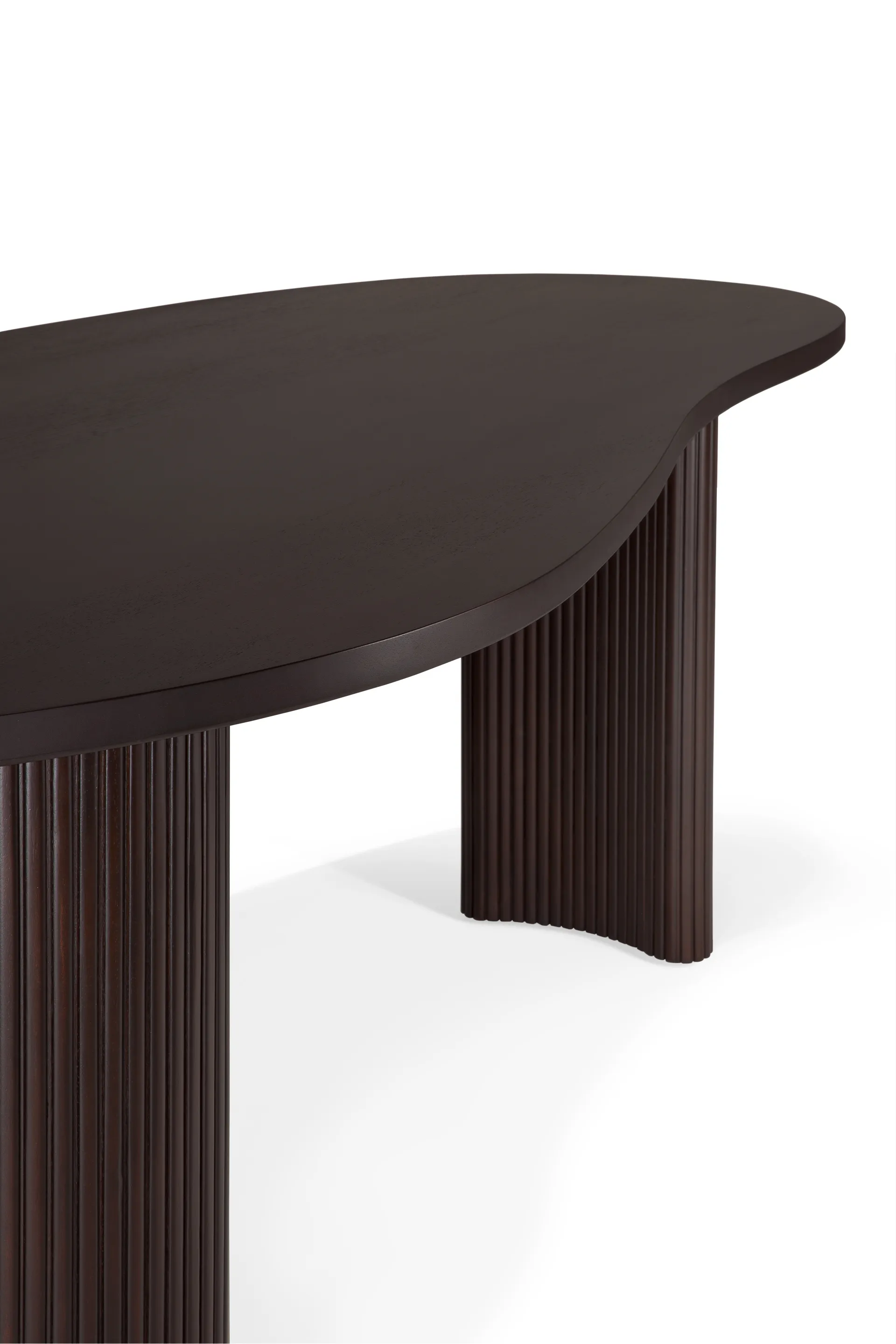 Boomerang skrivbord, Dark brown mahogny, 200x100x76 cm Ethnicraft