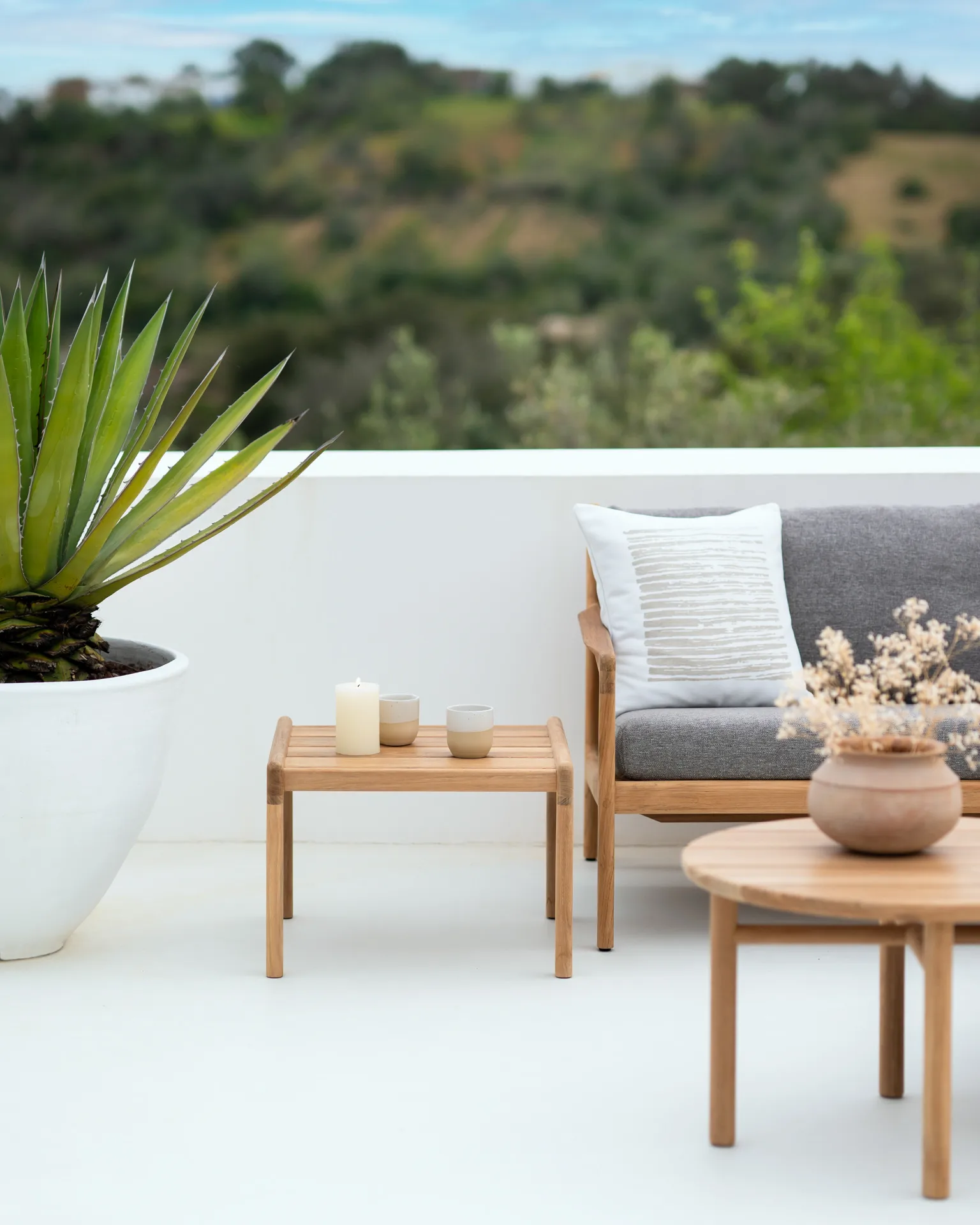 Linear square kudde 50x50 cm, Vit Ethnicraft