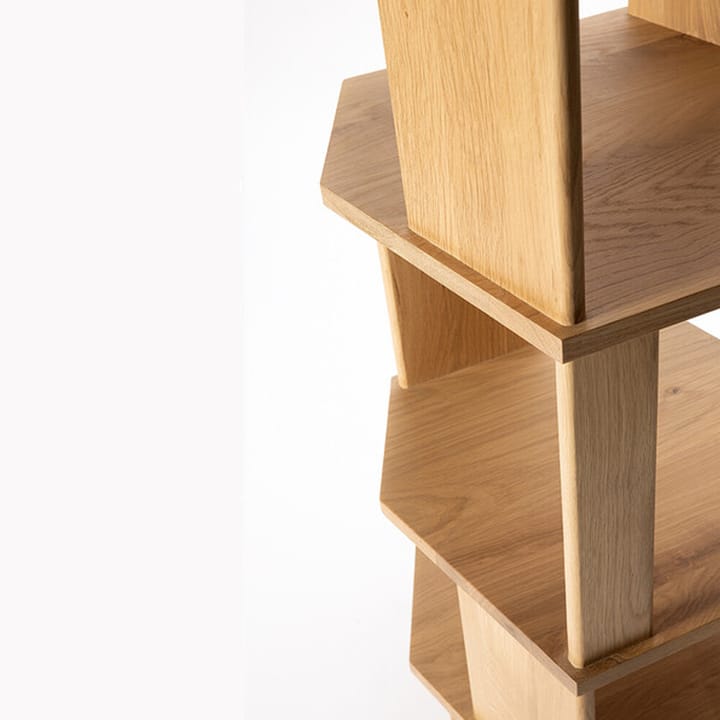 Stairs Column hylla, Oak wax oil 204x45 cm Ethnicraft