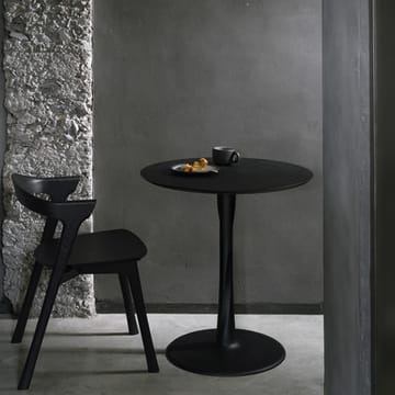 Torsion matbord runt vitpigmenterad hårdvaxolja - Ø90 cm - Ethnicraft