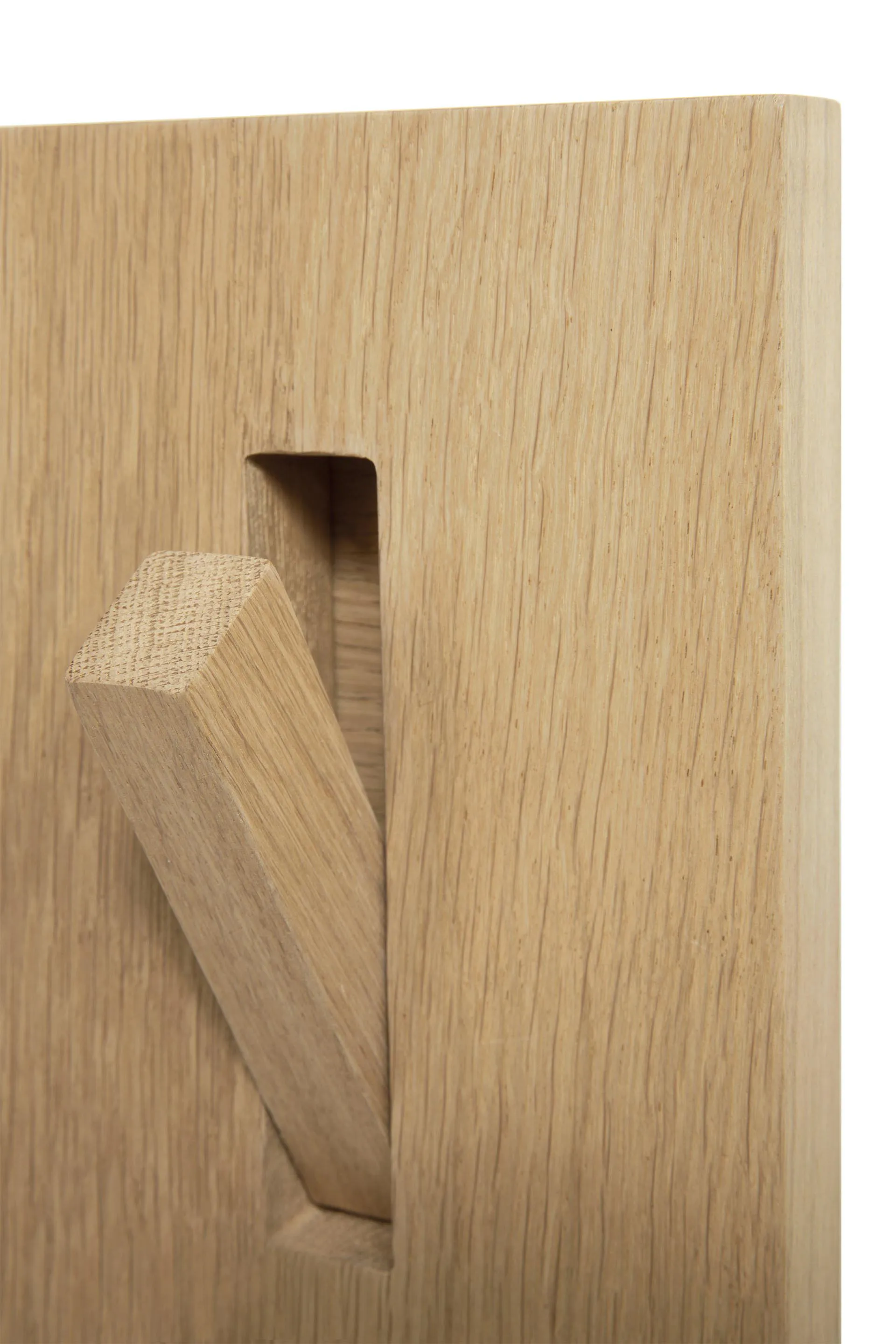 Utilitile wall hanger klädhängare, Ek Ethnicraft