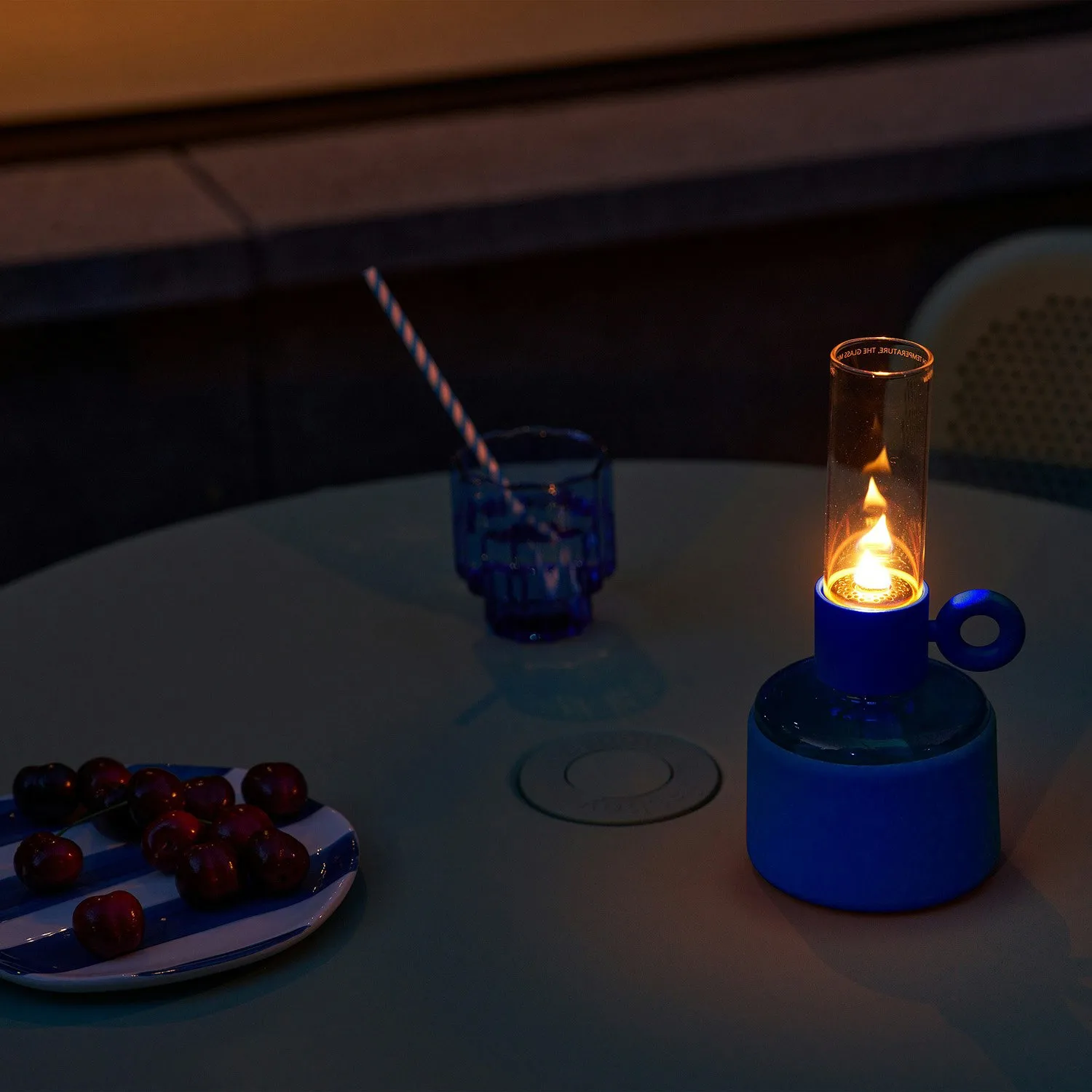 Flamtastique XS oljelampa, Flash blue Fatboy