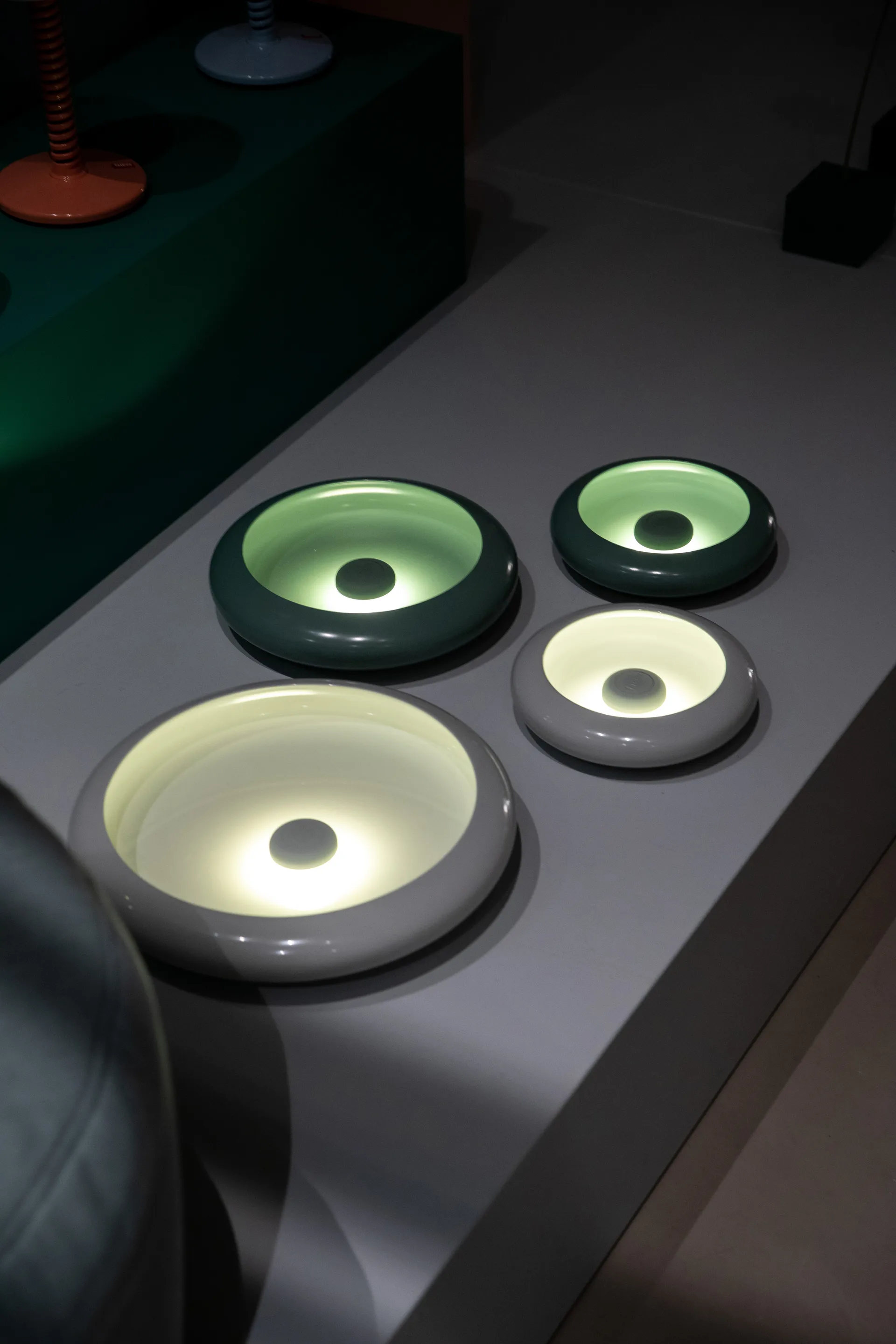 Oloha small lampa Ø22,5 cm, Sage Fatboy