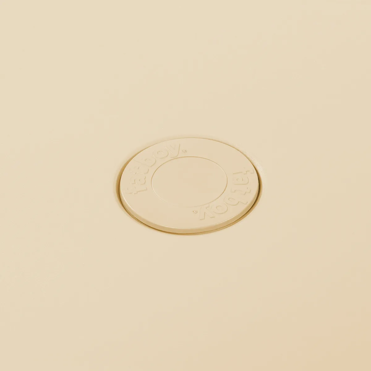 Toni Bistreau bord Ø80 cm, Sandy beige Fatboy