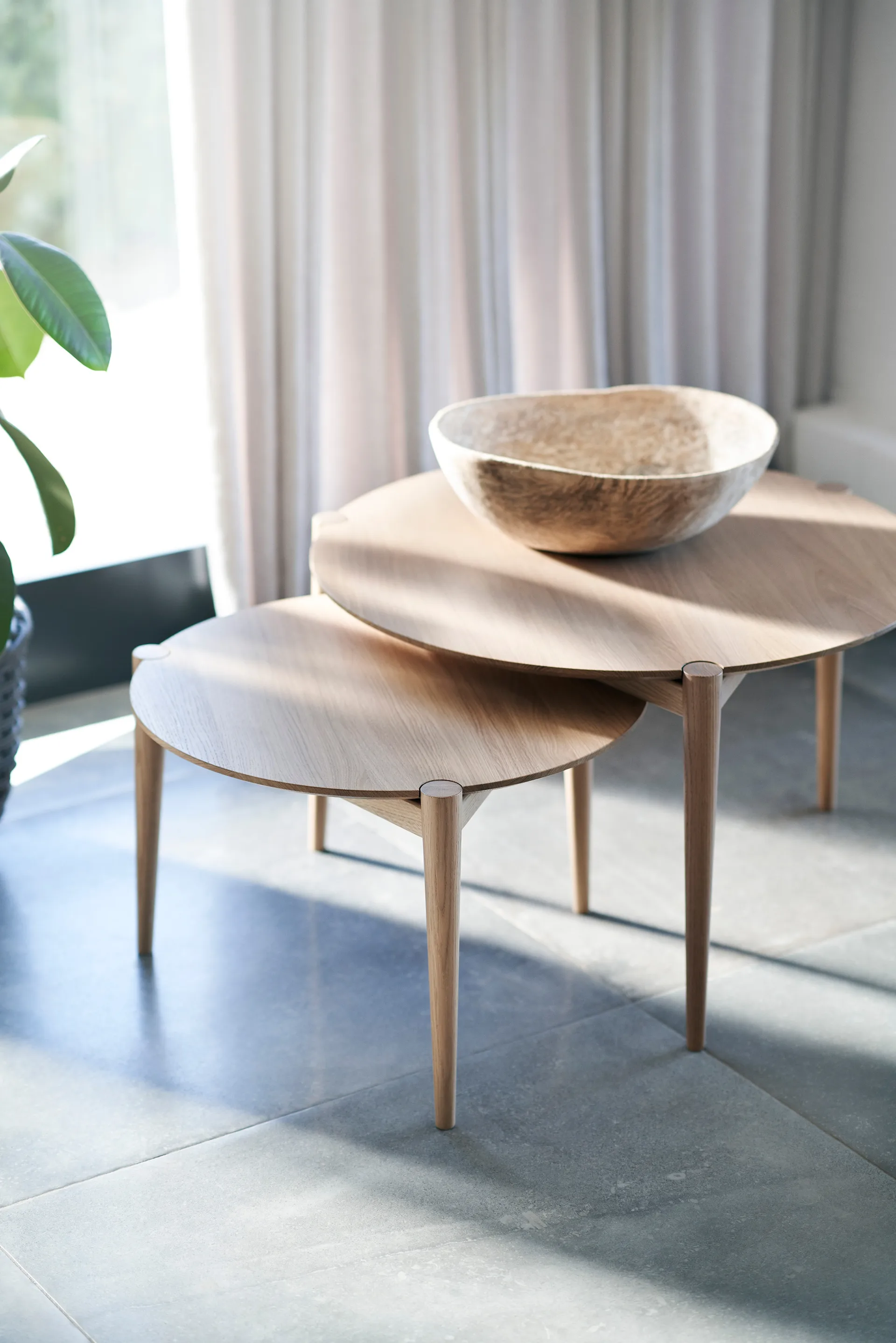 D102 Søs soffbord Ø55 cm, Oak nature lacquered FDB Møbler