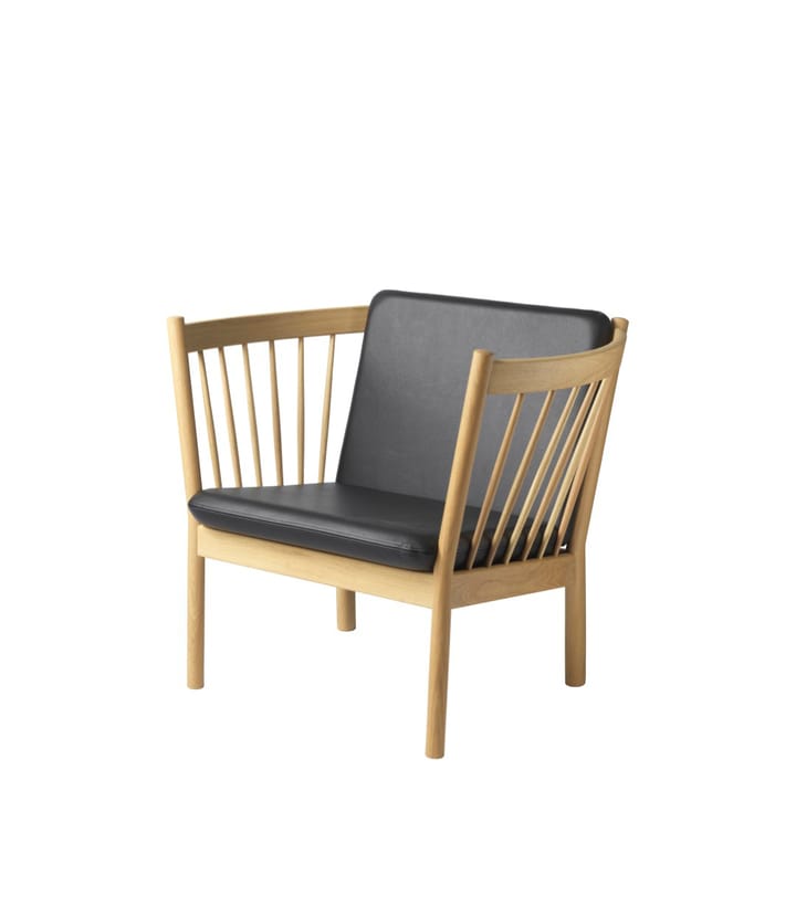 J146 fåtölj, Oak nature lacquered-black leather FDB Møbler
