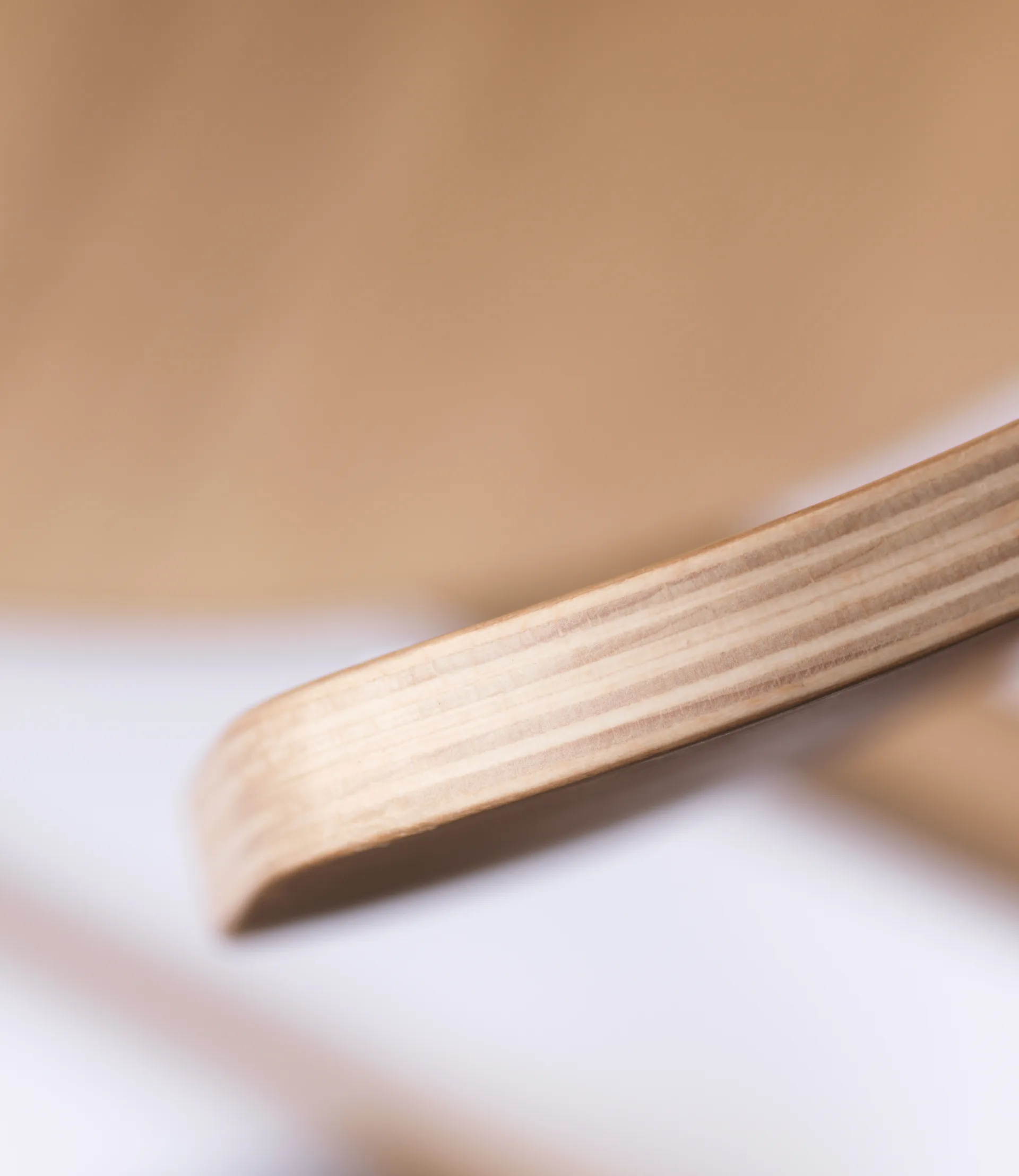 J185 Øst barstol 65 cm, Oak nature lacquered FDB Møbler