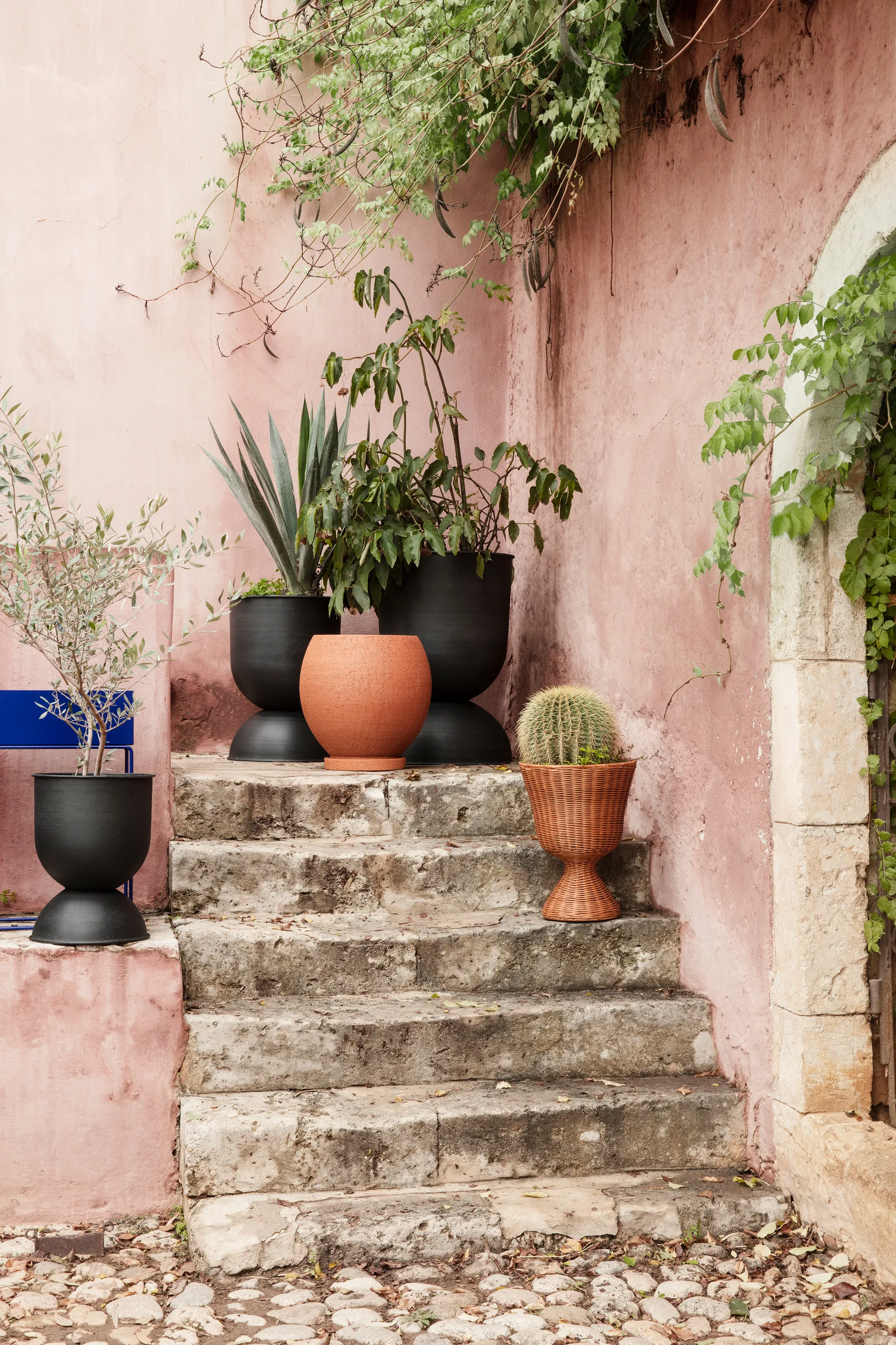 Agnes krukställ, Low Ferm Living