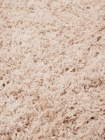 Amass long pile matta 70x140 cm - Off-white - Ferm Living