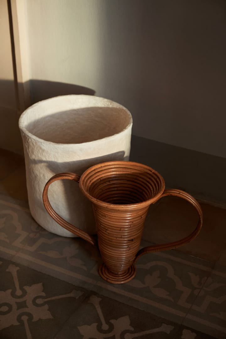 Amphora vas small, Natural stained Ferm Living