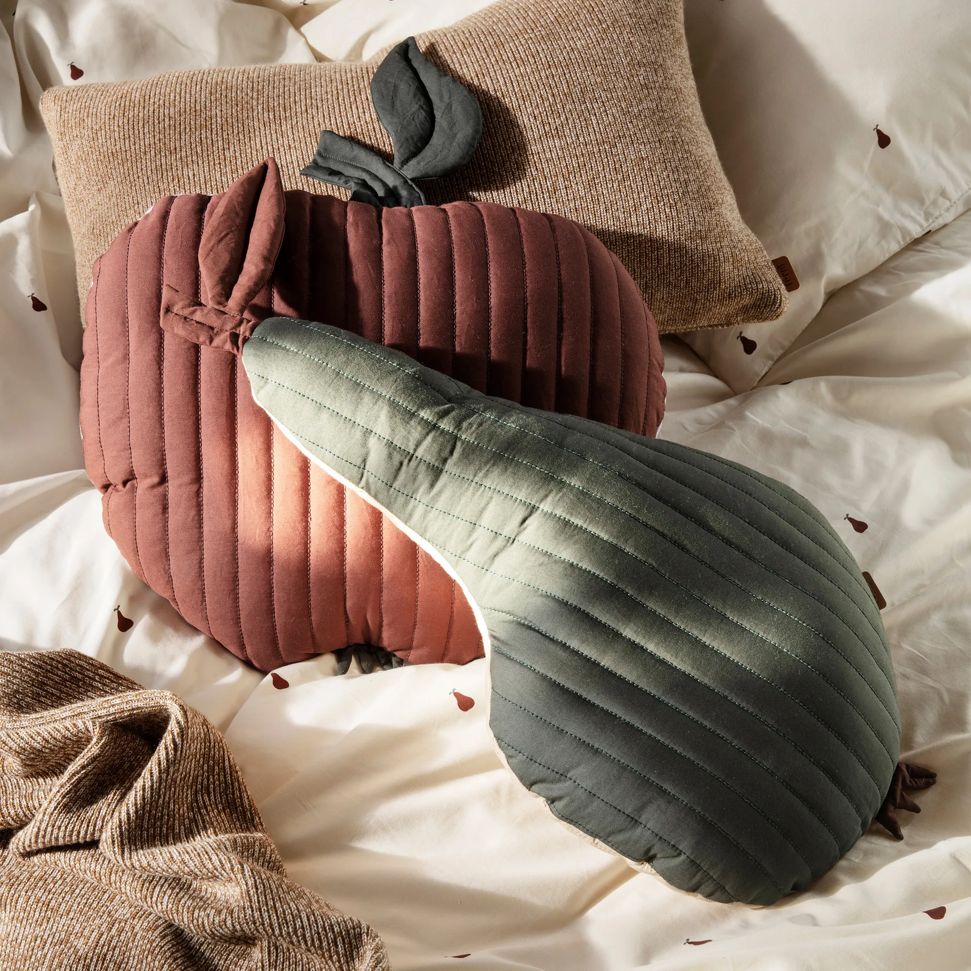 Apple kudde 45x49 cm, Cinnamon Ferm Living