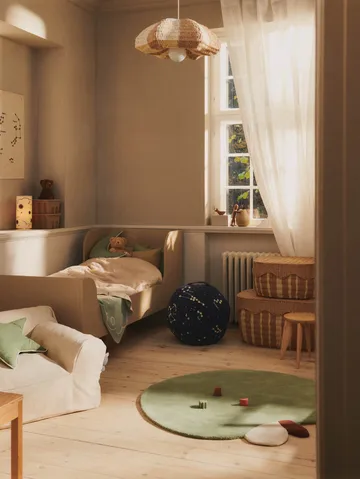 Apple tuftad matta - Tea Green, 110x110 cm - Ferm Living