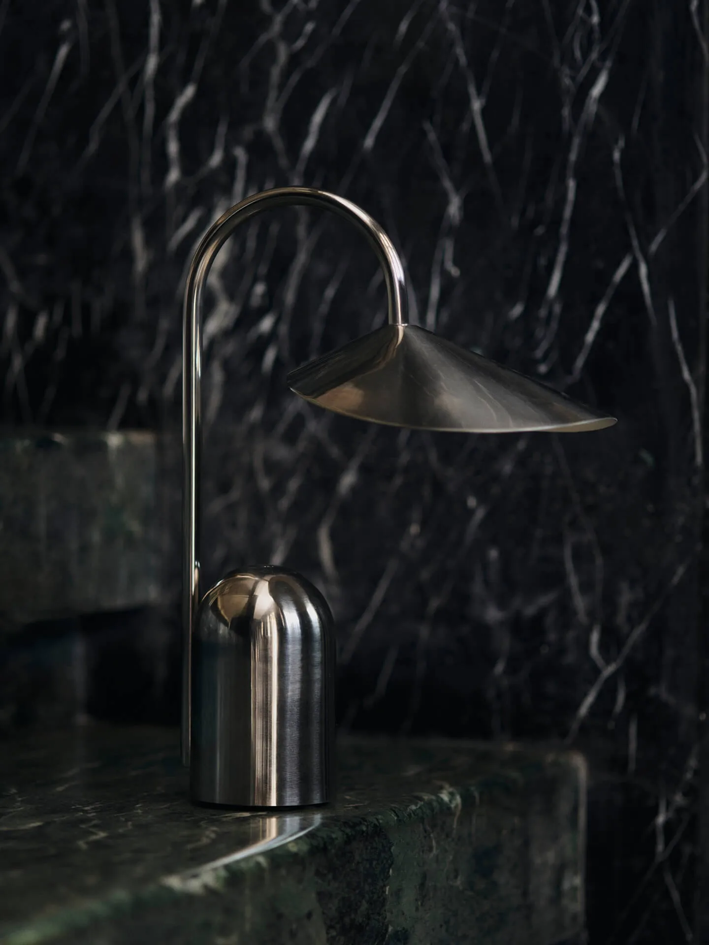 Arum portabel lampa, Stainless steel Ferm Living