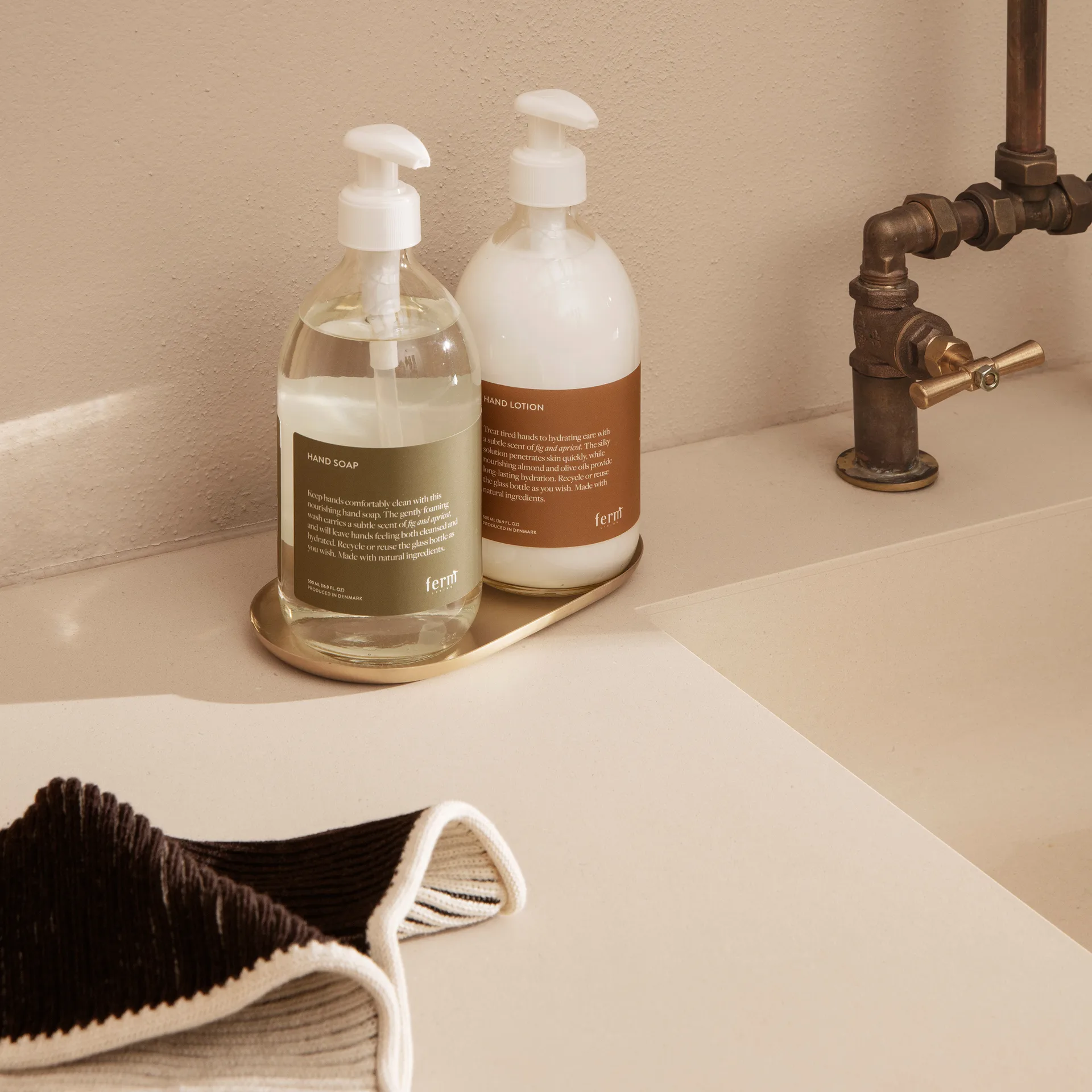 Basho bricka 9x18 cm, Mässing Ferm Living