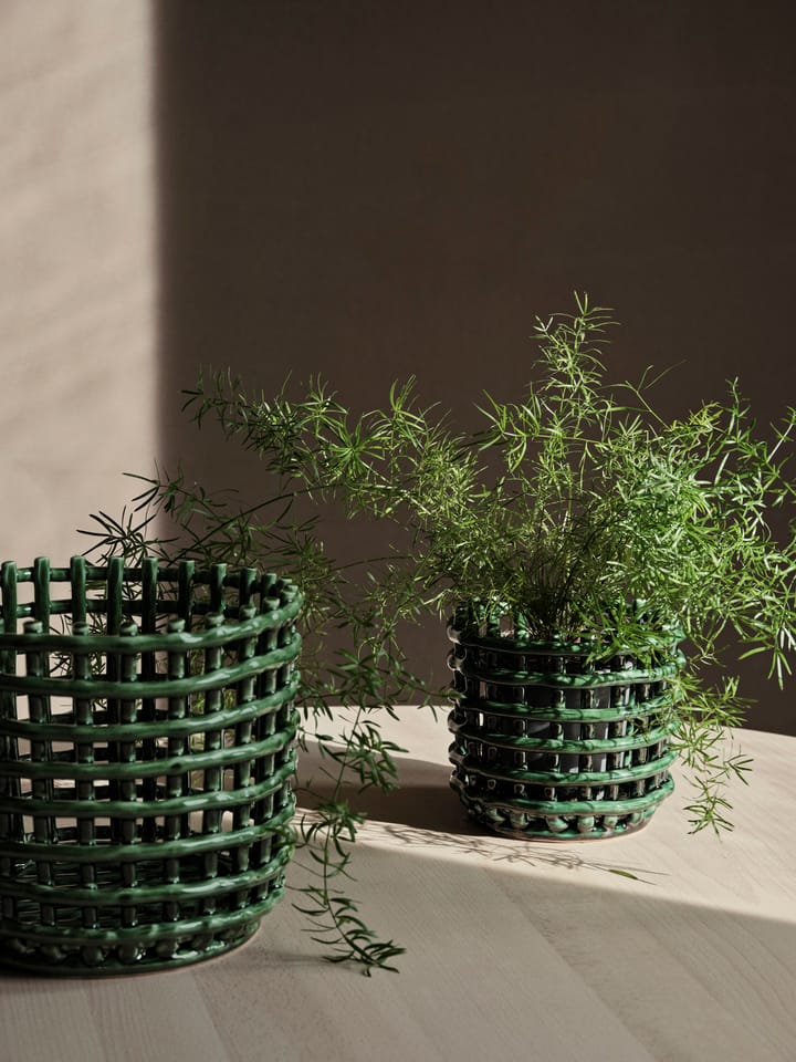 Ceramic flätad korg Ø16 cm - Emerald Green - ferm LIVING