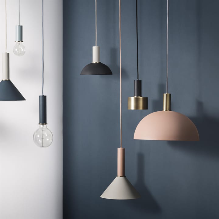 Collect lampskärm Hoop, svart Ferm Living