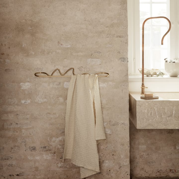 Curvature handdukshängare, Mässing Ferm Living