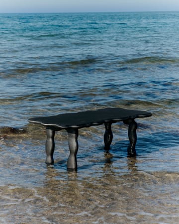 Dal Piece soffbord 100x50x47 cm - Black Aluminium - Ferm Living