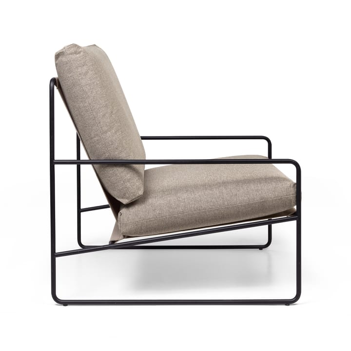 Desert fåtölj, tyg dark sand, svart stativ Ferm Living