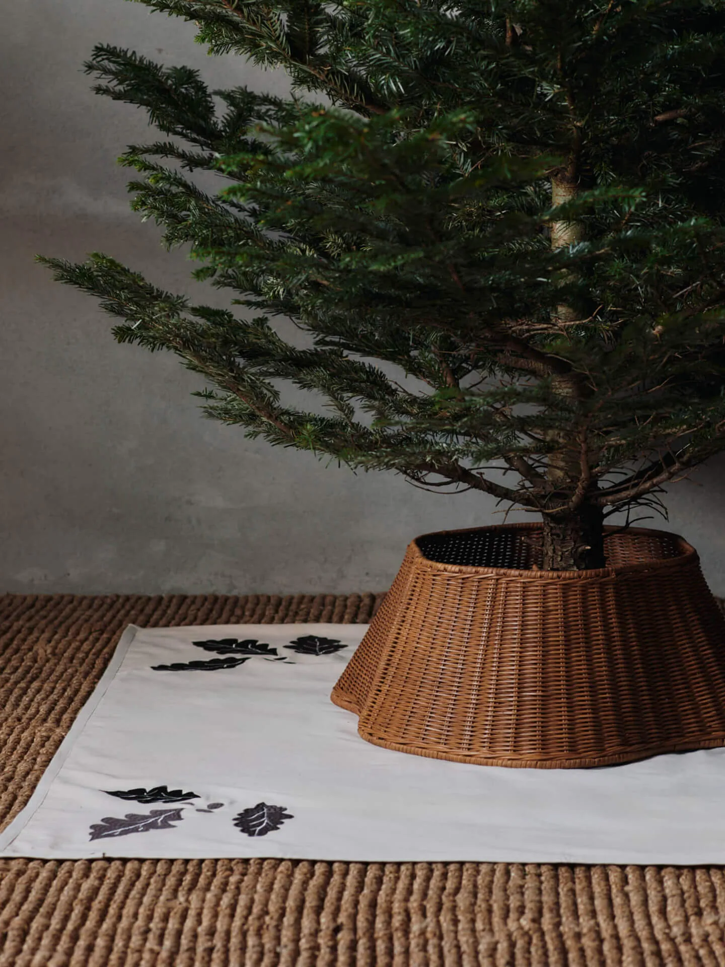 Drape braided tree skirt julgranskorg, Natural Ferm Living