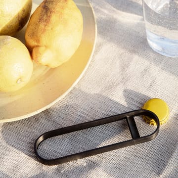Fein kapsylöppnare - Svart - Ferm Living