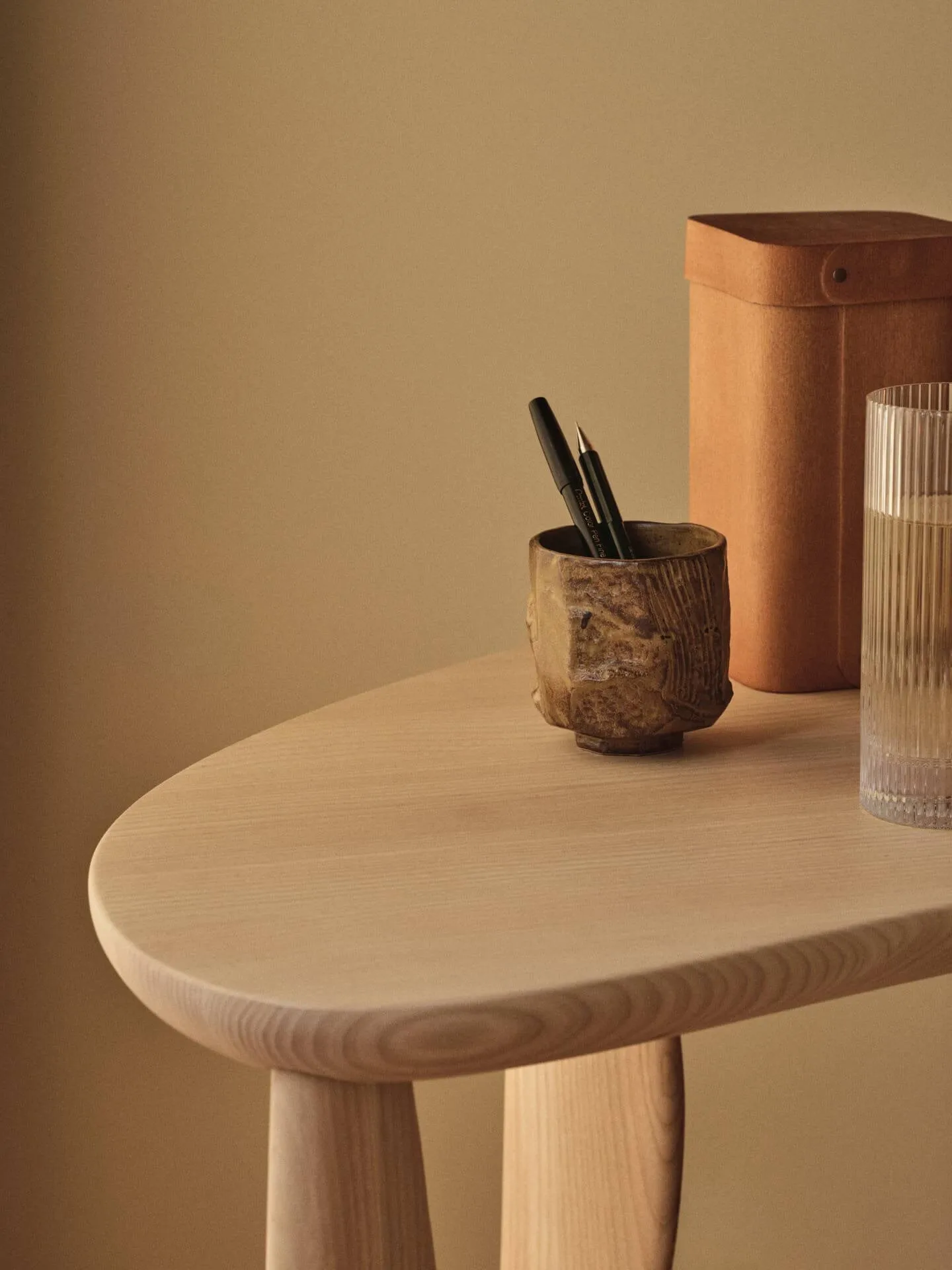 Feve skrivbord 60x117 cm, Natural ash Ferm Living
