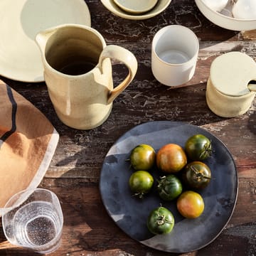 Flow tallrik 22 cm - Svart - Ferm Living