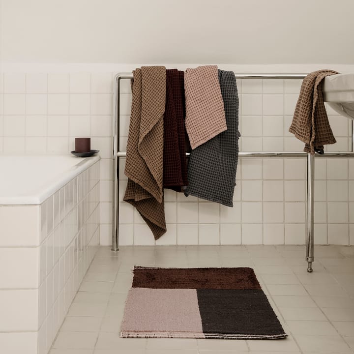 Handduk ekologisk bomull tan, 50x100 cm Ferm Living