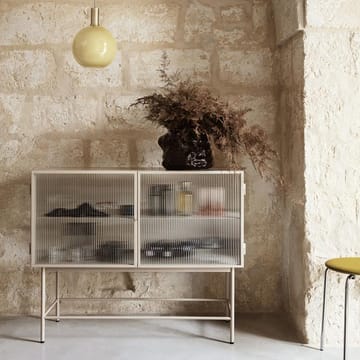 Haze sideboard - cashmere, vågigt glas - Ferm Living