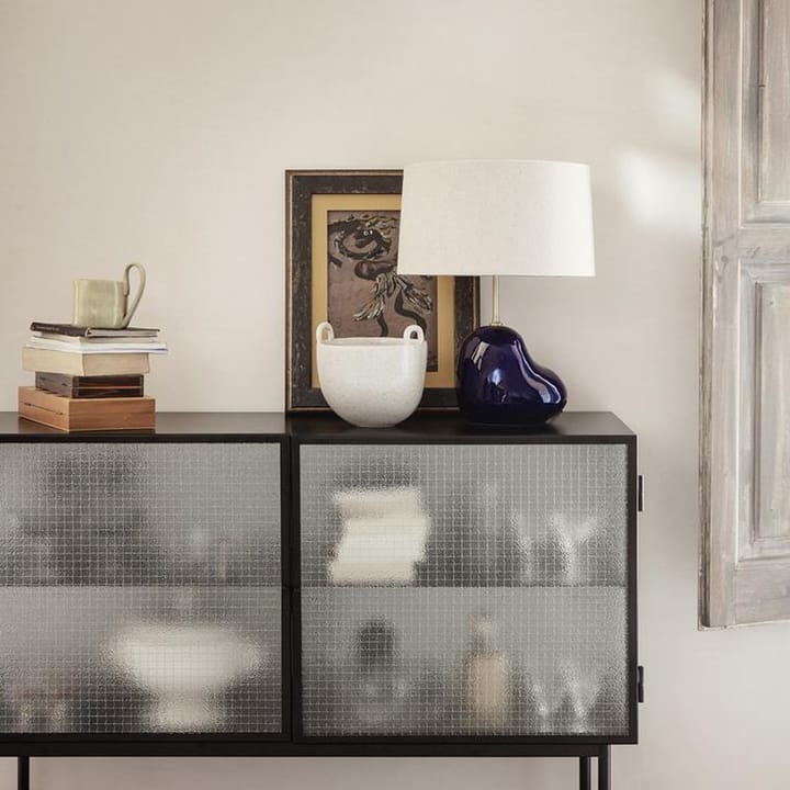 Haze sideboard, cashmere, vågigt glas Ferm Living