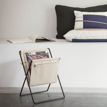 Herman tidningsställ - svart - Ferm Living