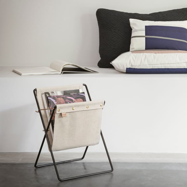Herman tidningsställ, svart Ferm Living