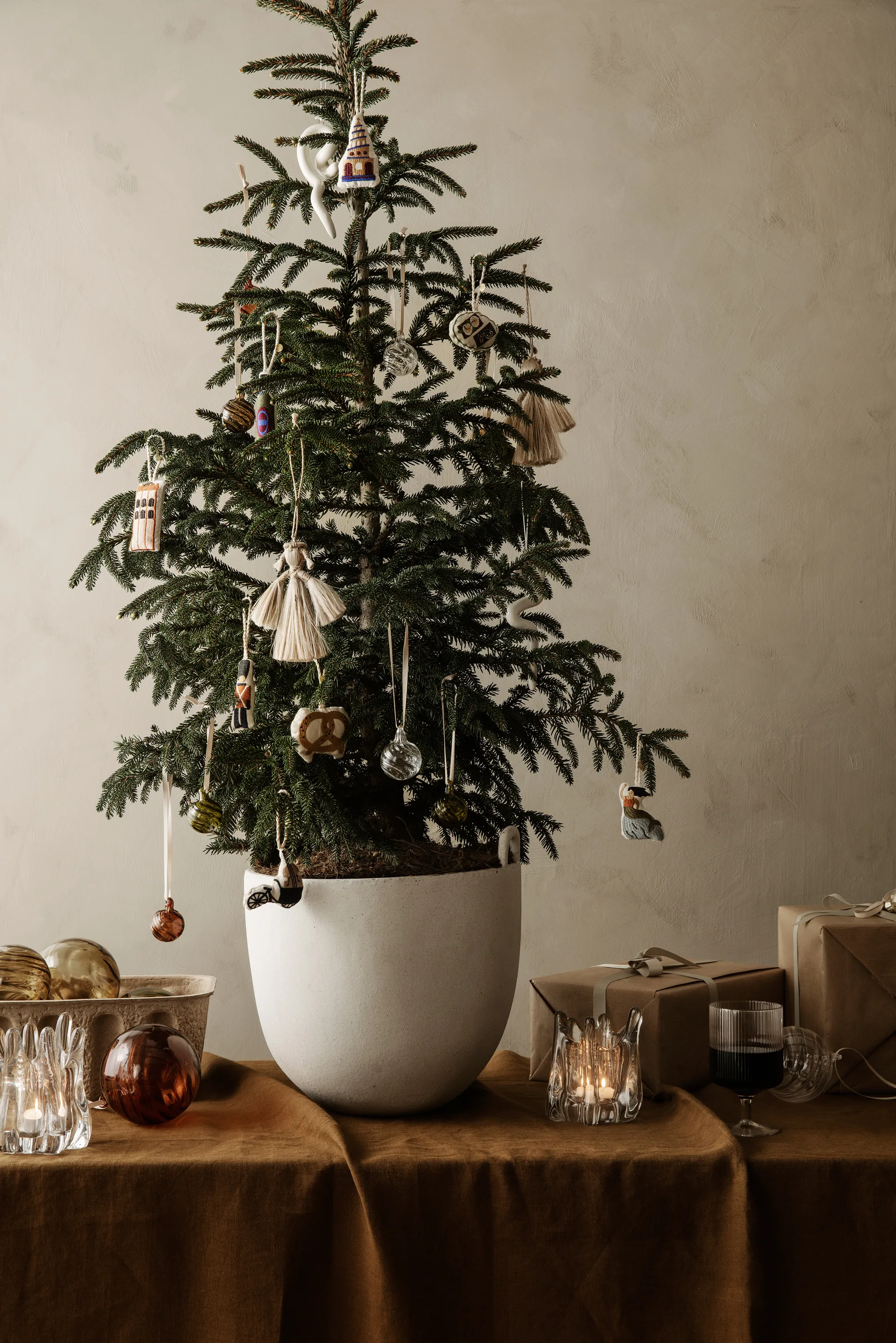 Holo värmeljusstake Ø10 cm, Clear Ferm Living