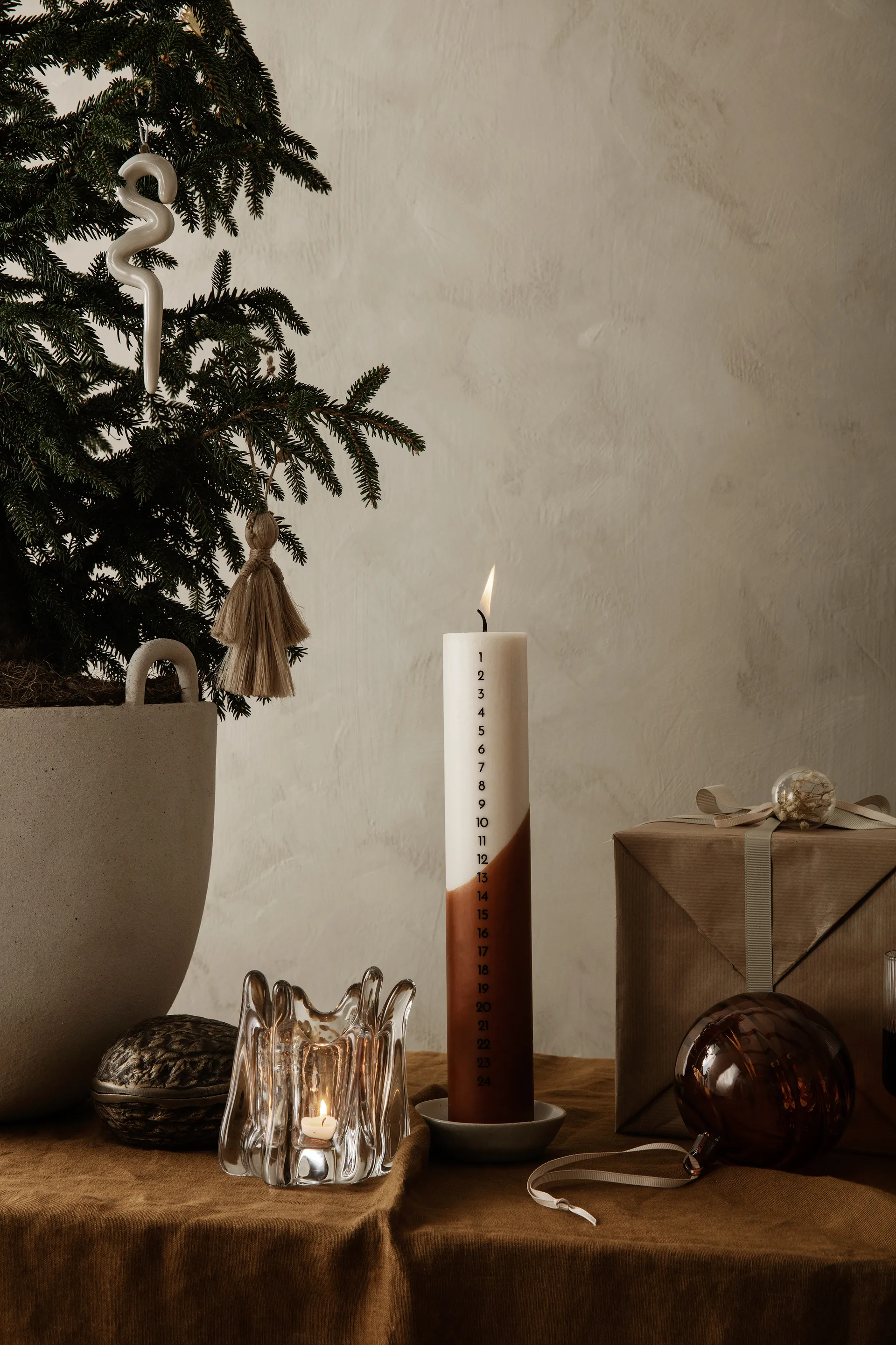 Holo värmeljusstake Ø10 cm, Clear Ferm Living