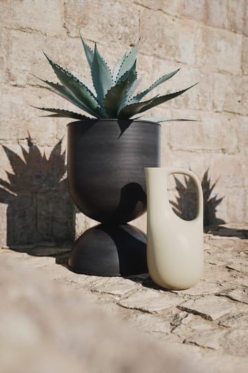 Hourglass kruka medium Ø41 cm - Svart-mörkgrå - Ferm Living