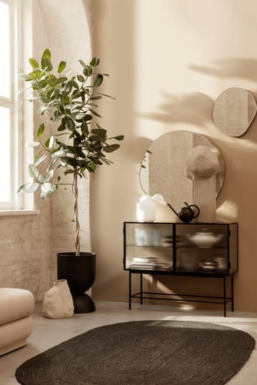 Hourglass kruka medium Ø41 cm - Svart-mörkgrå - Ferm Living