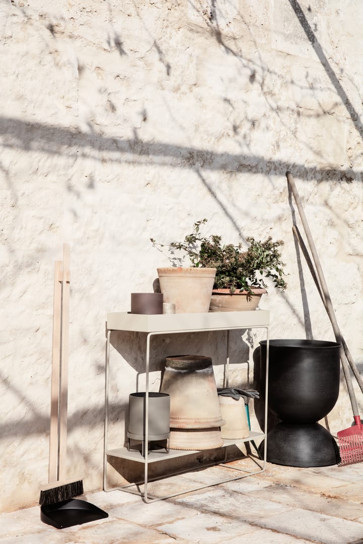 Hourglass kruka medium Ø41 cm, Svart-mörkgrå Ferm Living