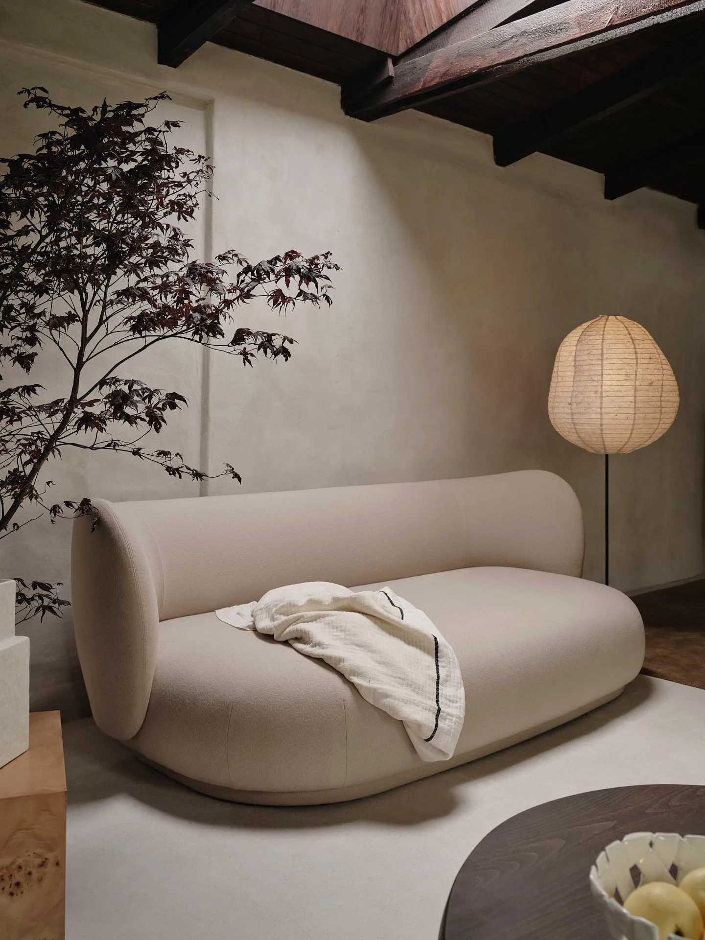 Kurbis golvlampa high, Natural-black Ferm Living