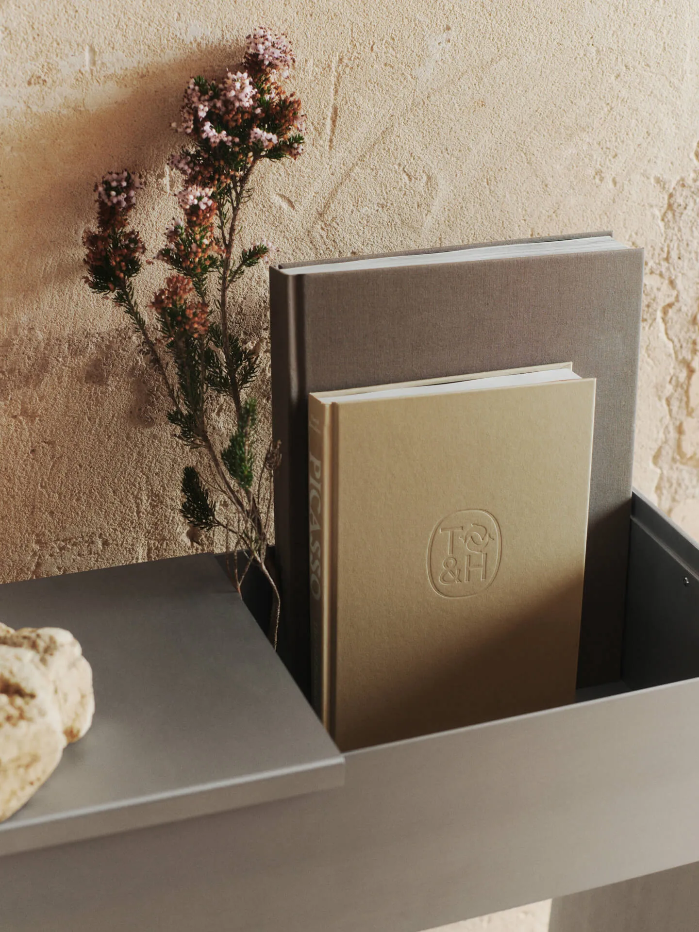 Lager bricka stor till plantbox 26x26 cm, Aluminium Ferm Living