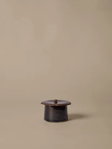 Marnen burk med lock - Carob brown, Ø11x9 cm - Ferm Living