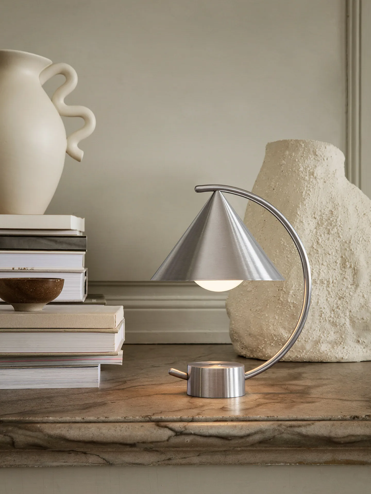 Meridian bordslampa, Brushed Steel Ferm Living