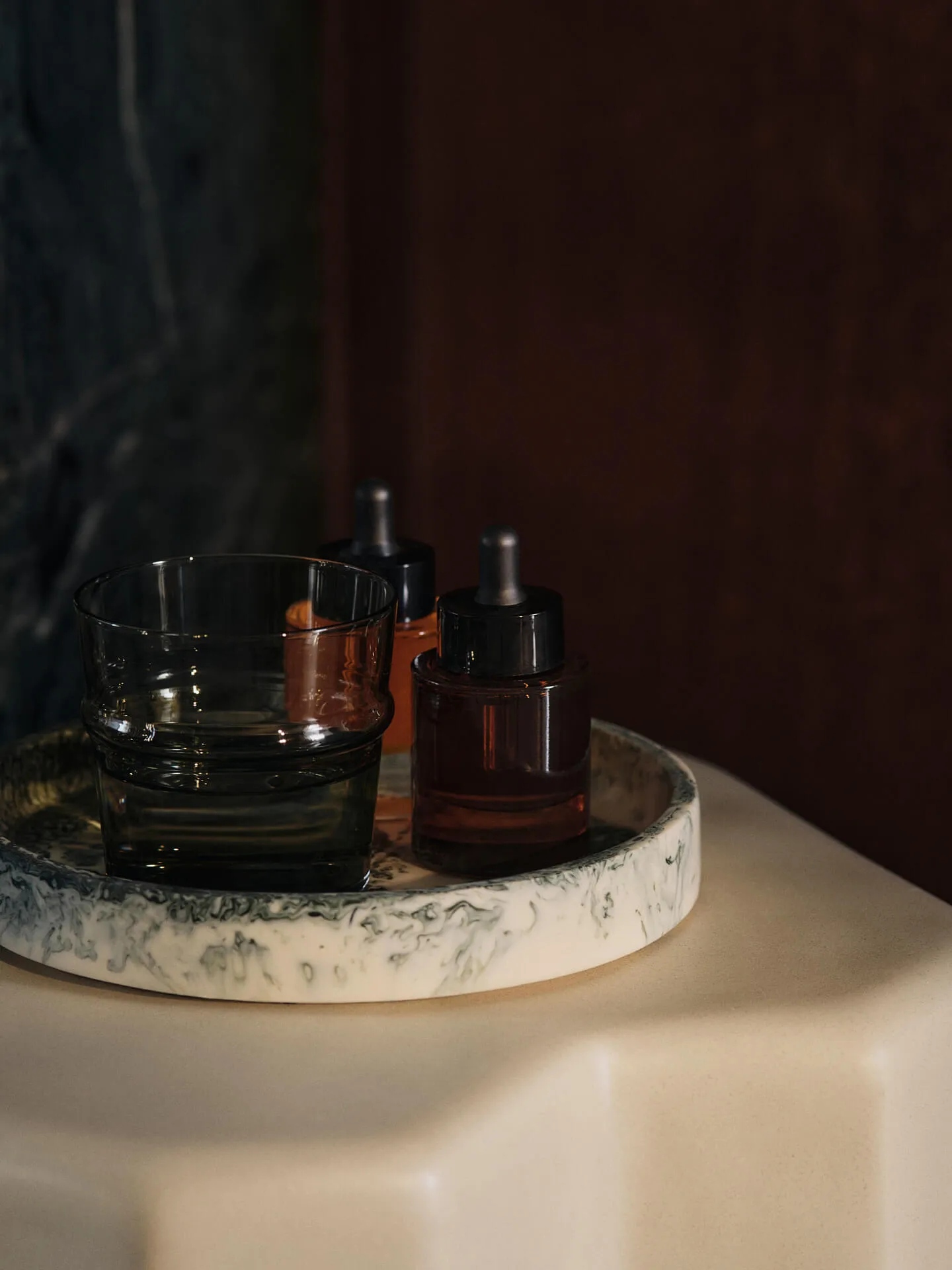 Mist dekorationsbricka Ø20 cm, Emerald-off-white Ferm Living