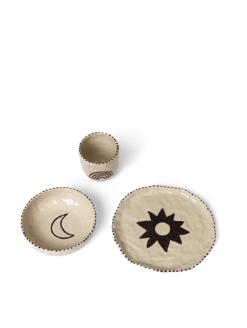 Naive barnservis 3 delar - Red brown - Ferm Living