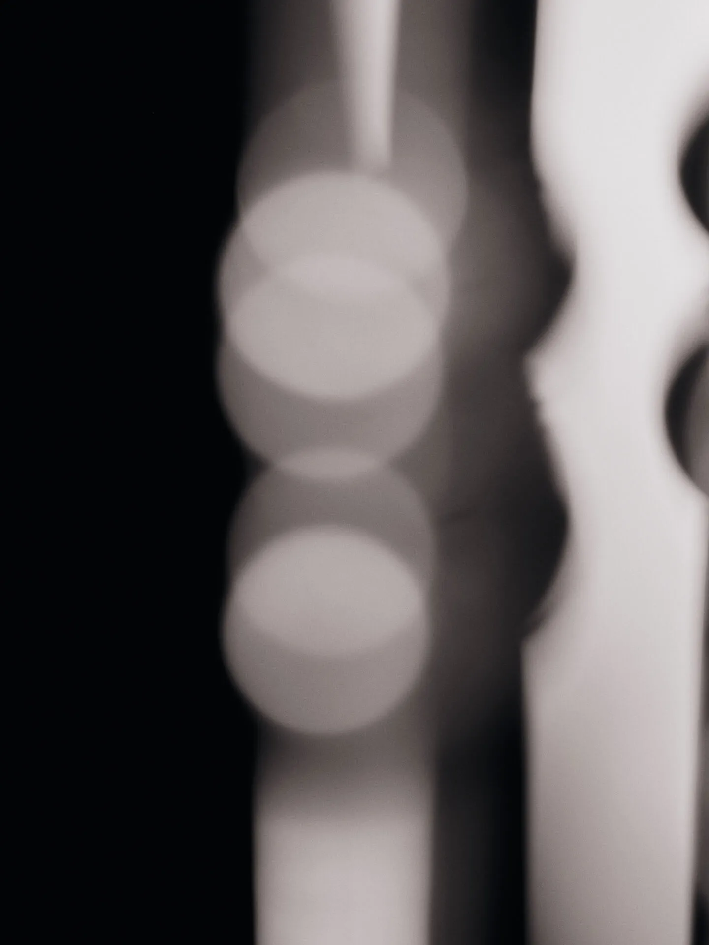 Orbelle våningsfat, Mirror polished Ferm Living