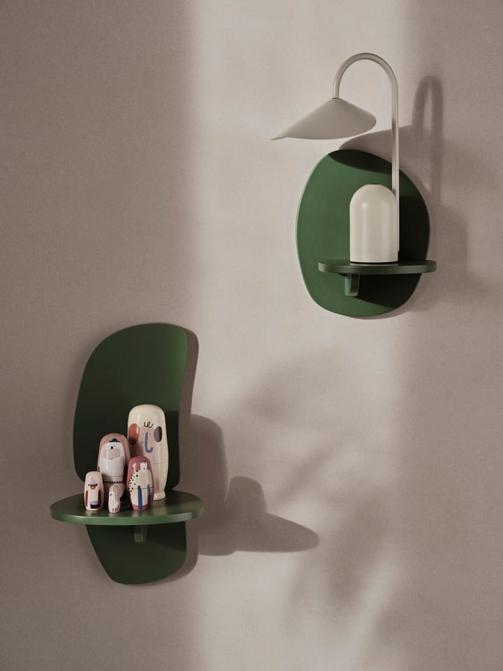 Pilu vägghylla 25 cm, Verdant Green Ferm Living